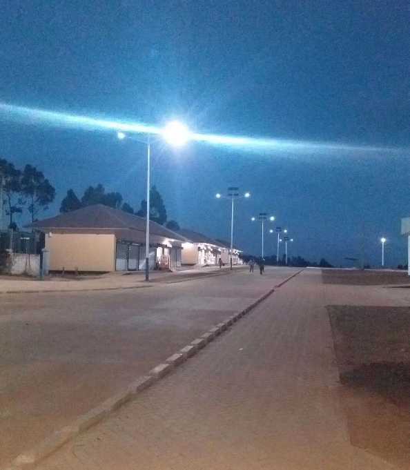 铜梁区非洲科特迪瓦太阳能路灯工程